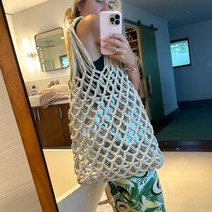 Fish net style beach bag